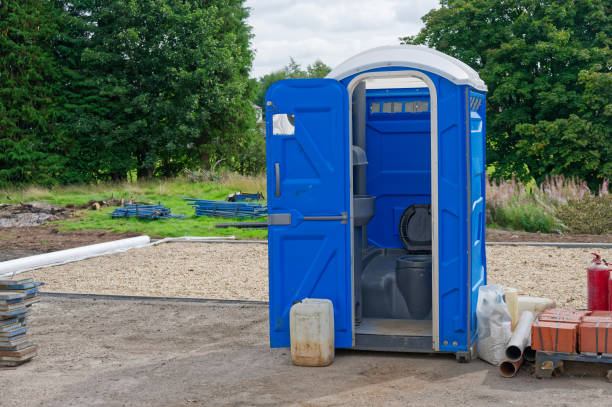 Portable Restroom Setup and Delivery in Potomac Park, CA